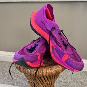 Nike Vaporfly Next% - women’s 11